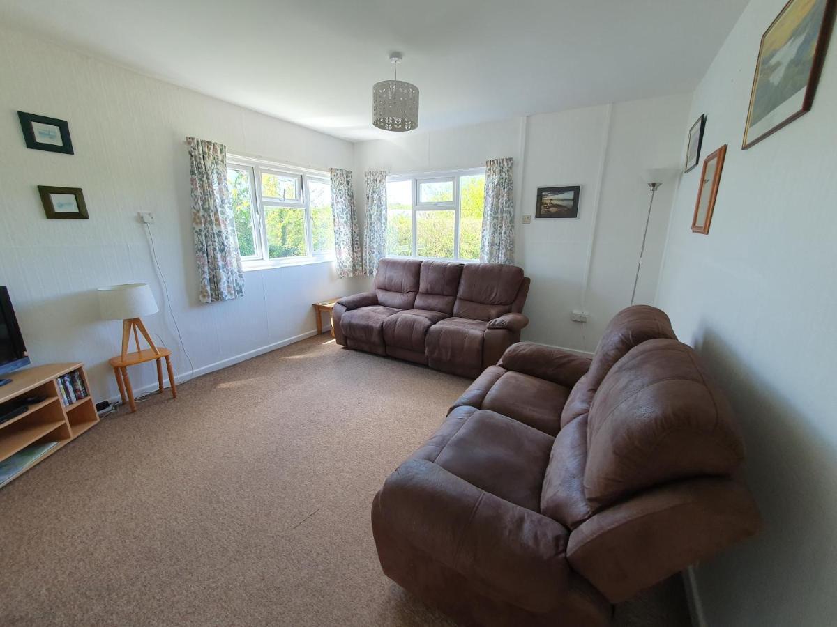 Ty Pren Bach Villa Maenclochog Bagian luar foto