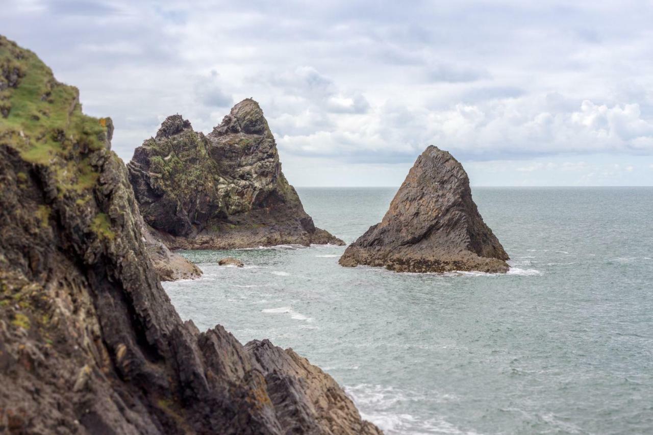 Ty Pren Bach Villa Maenclochog Bagian luar foto
