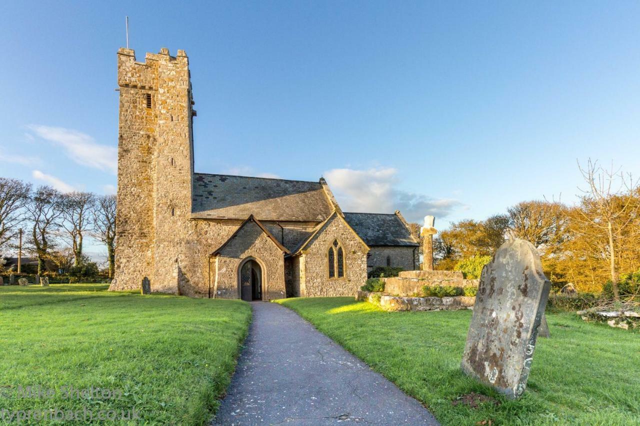 Ty Pren Bach Villa Maenclochog Bagian luar foto